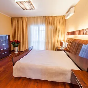 botanic-towers.hotels-of-kiev.com/
