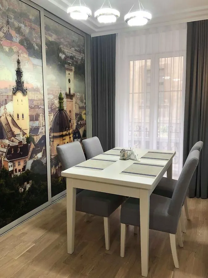 Lux Apartment Ruska Львов 0*,  Украина