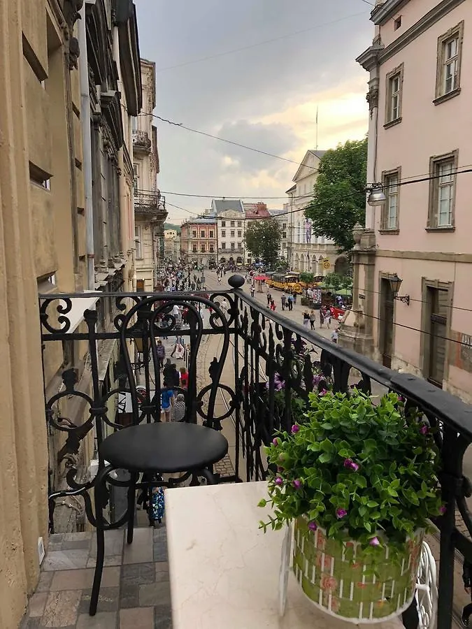 Lux Apartment Ruska Львов Украина